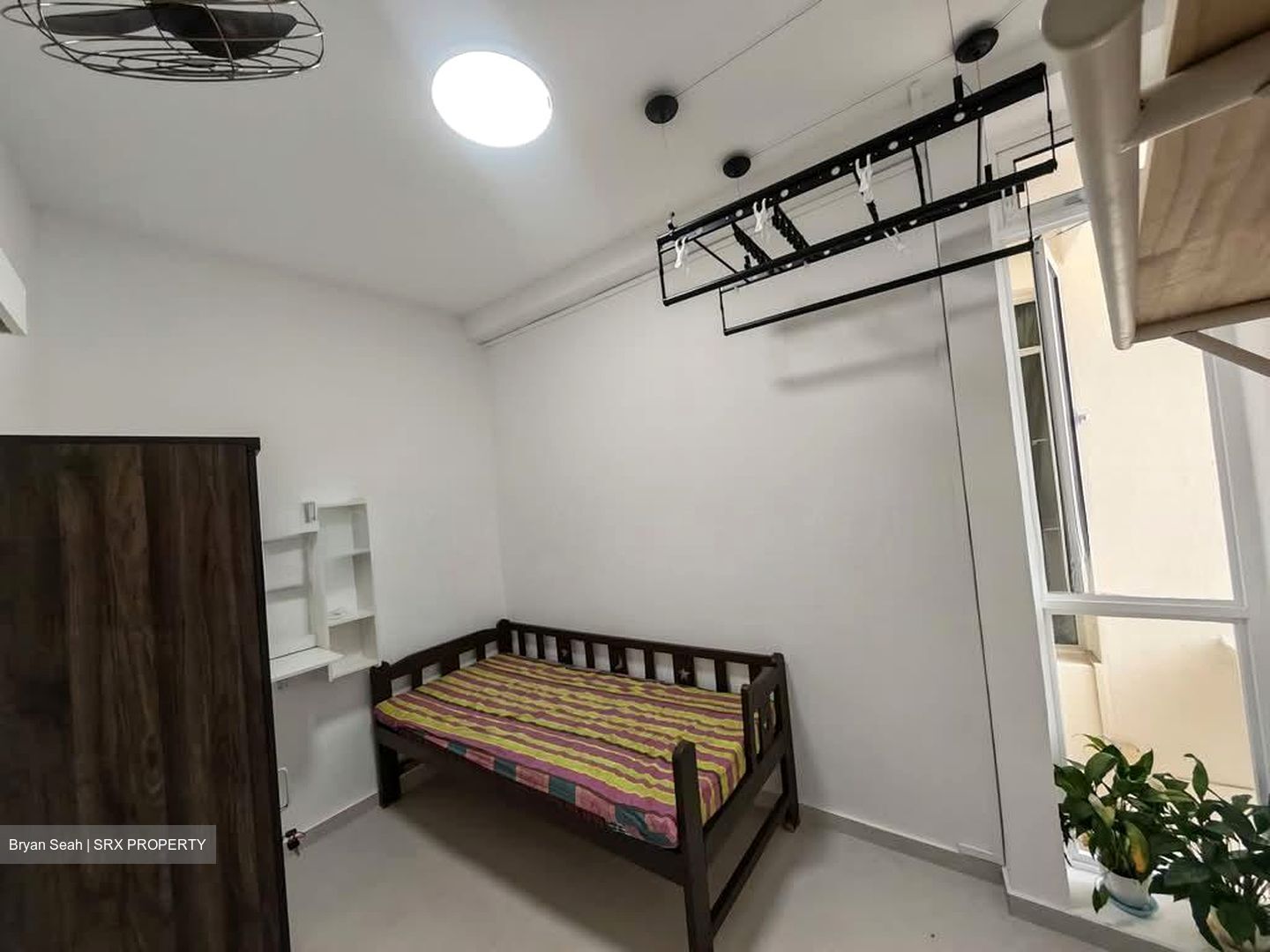Lakepoint Condominium (D22), Condominium #567696641